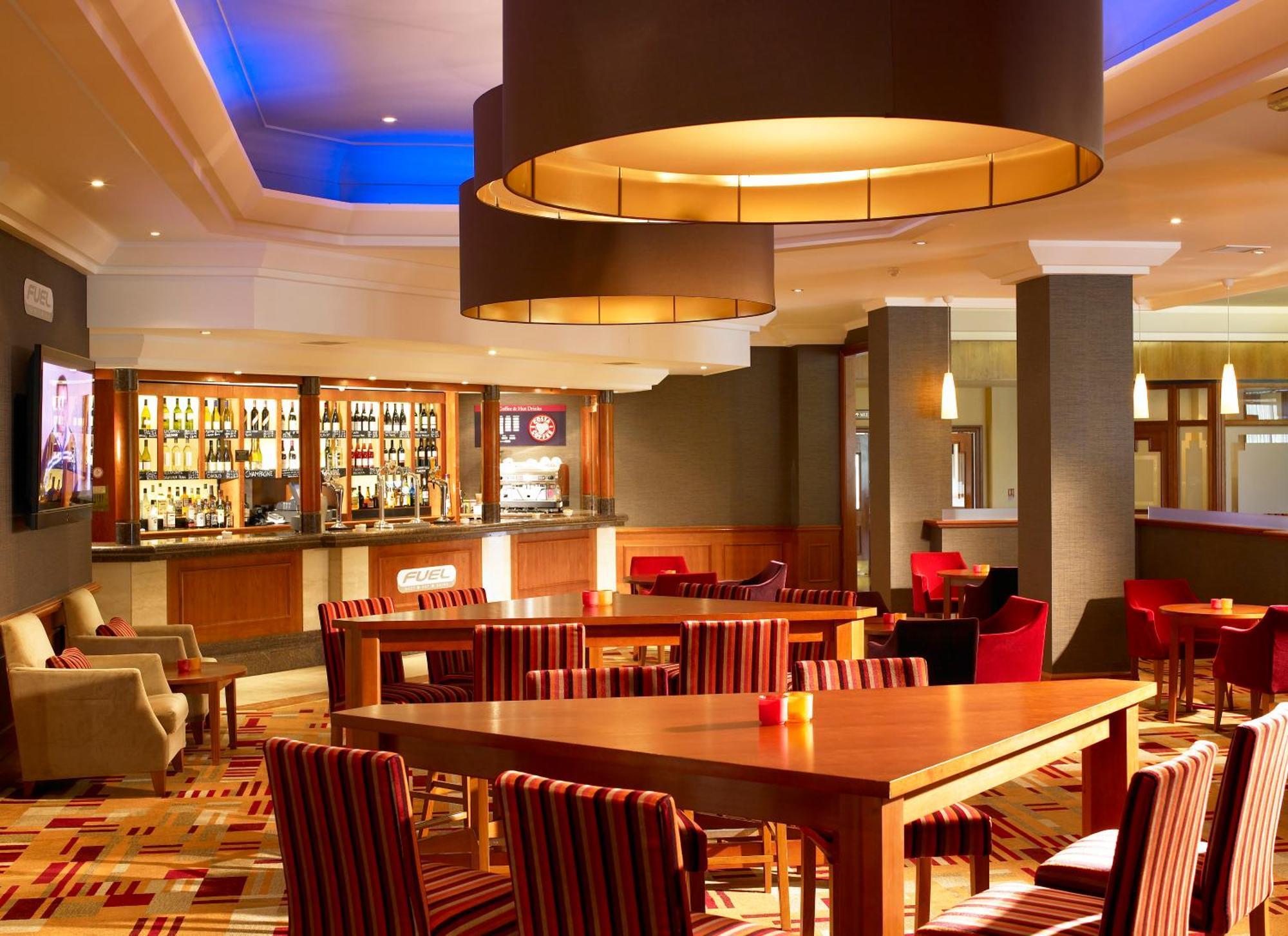 Mercure Daventry Court Hotel מסעדה תמונה